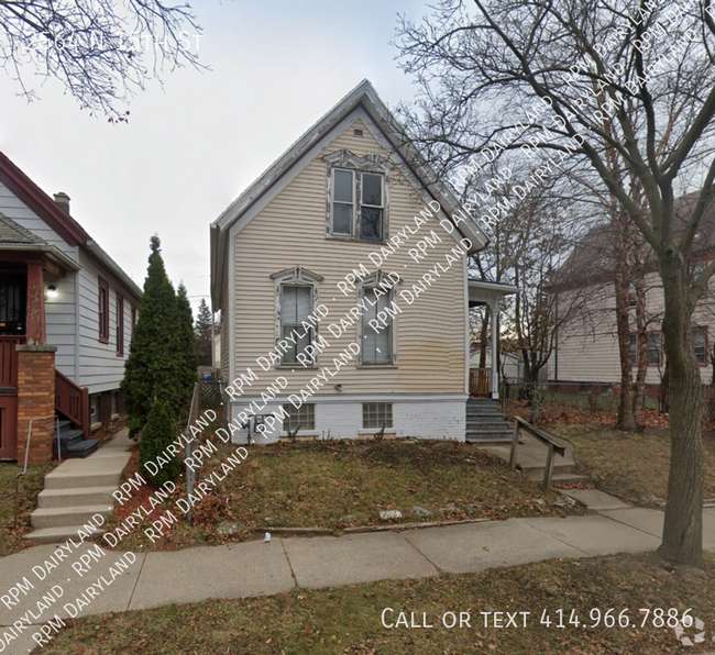 Building Photo - 2564 N 15th St Rental