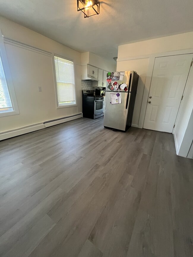 Photo - 15 Florida Ave Unit 2