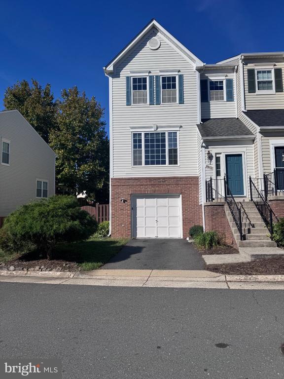 20131 Hardwood Terrace
