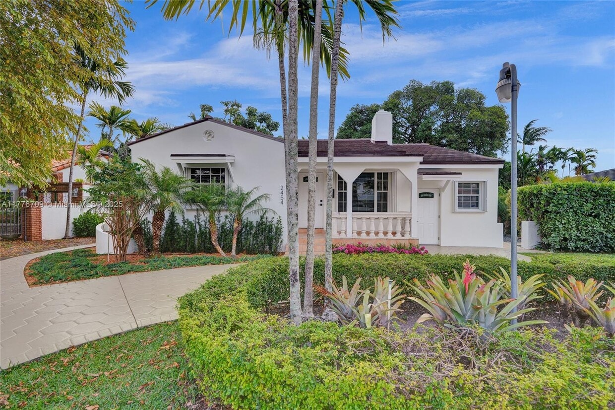 Photo - 2454 SW 23rd Ter (Miami, FL)
