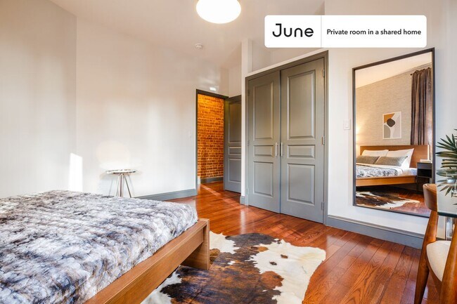 Room in Shared 4 bed/1 bath home in West Harlem