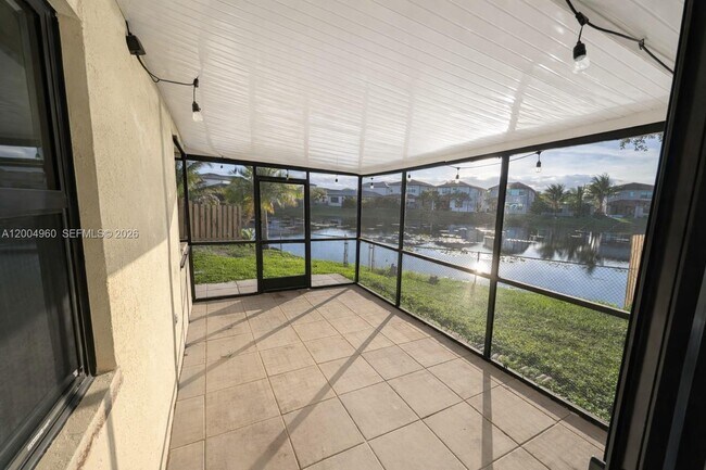 Photo - Southwest 113th Terrace, Pembroke Pines, FL 33025 - 2 BR 2 BA single-family home