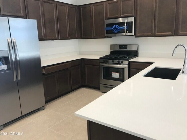 Photo - 1331 E Maldonado Dr