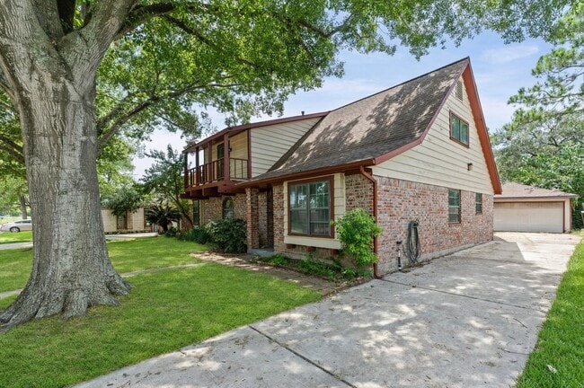 Photo - 11914 Meadowtrail Ln