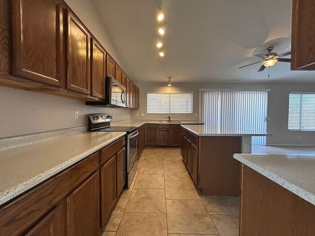 Photo - 6858 S 19th St