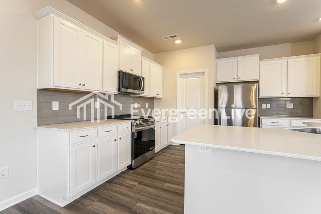 Photo - 823 Pear Blossom Ct