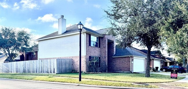 Photo - 10630 Acacia Forest tr