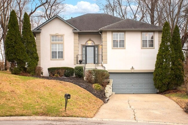 Building Photo - 1508 Clover Ct