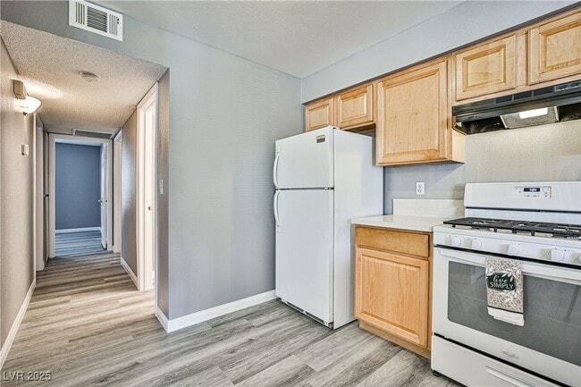 Photo - 4280 Tara Ave Unit 1