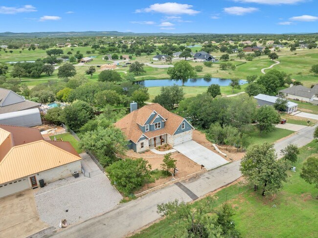 Photo - 105 Chesterfield Dr