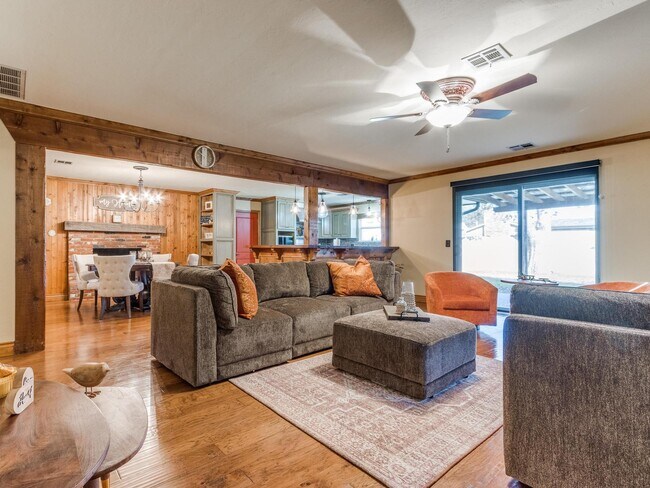 Photo - 3109 W Britton Rd Casa