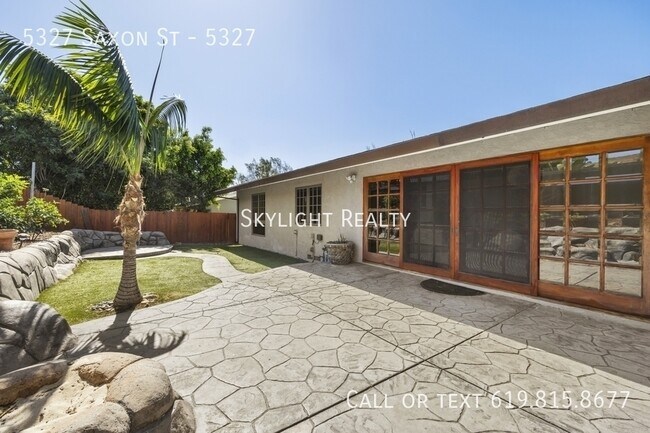 5327 Saxon St