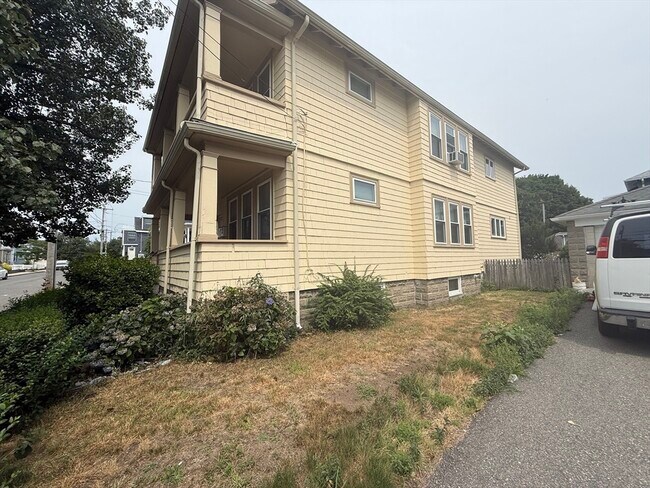 Photo - 84 Lawrence St