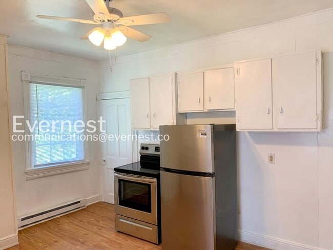 Photo - 1204 N 20th St Unidad Apt 2