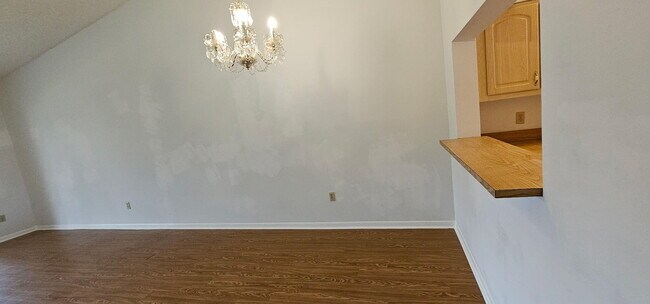 Photo - 7879 Willow Spring Dr Unidad 923