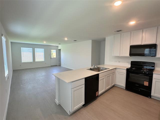 Photo - 3804 Selawik St House