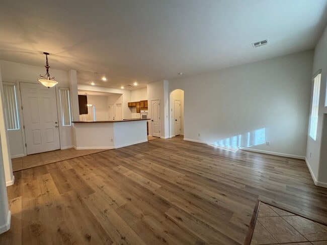 Photo - 2772 Broadmoor Dr
