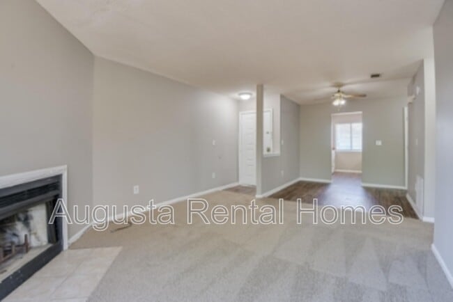 Photo - 2449 Jennings Rd