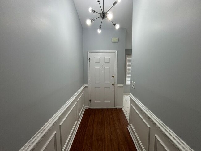 Photo - 3307 Crowell Ln