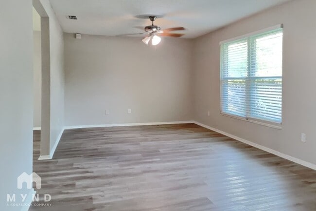 1669 Mary Beth Dr