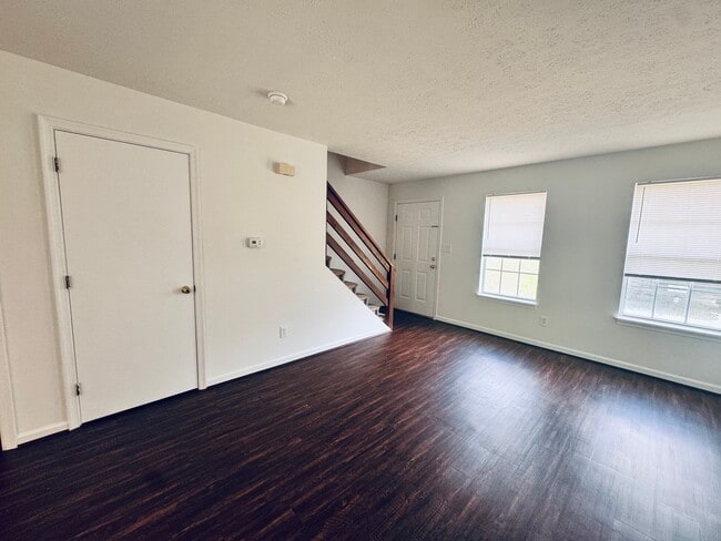 Photo - 1503 Ramsgate Ln Unit Apt. A