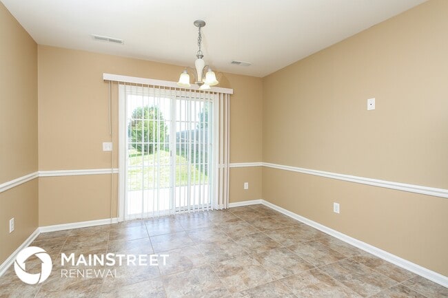 Photo - 430 Sailway Rd