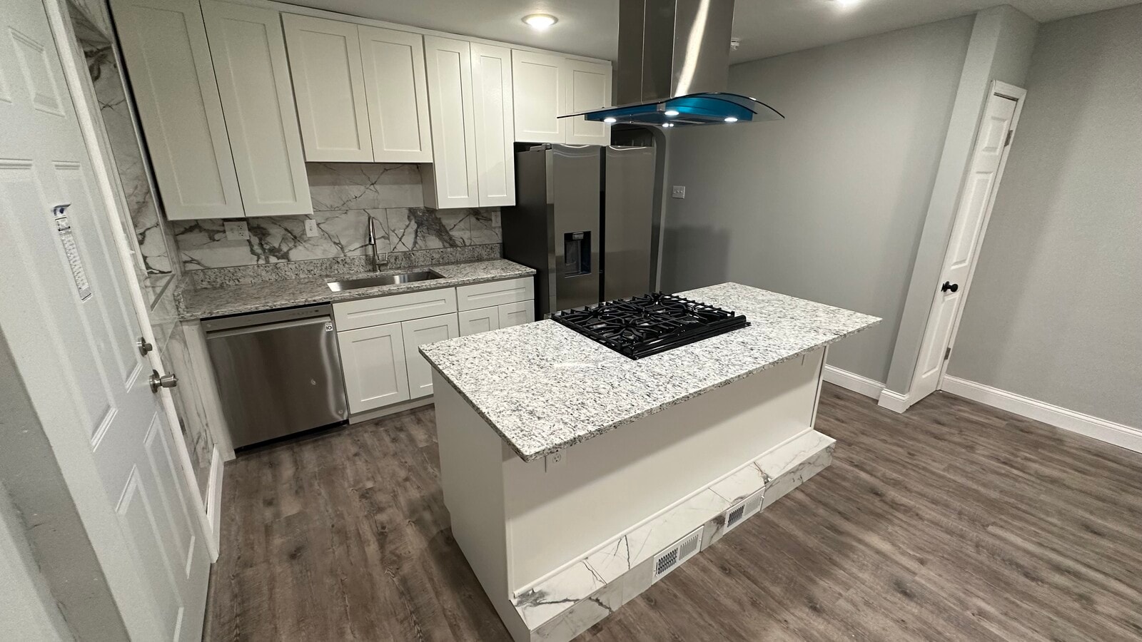 Photo - 7648 Dale Ave Unit 7648