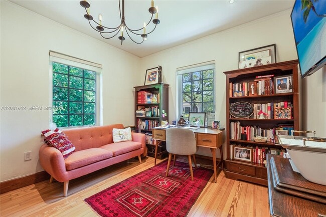 Photo - 1029 Milan Ave