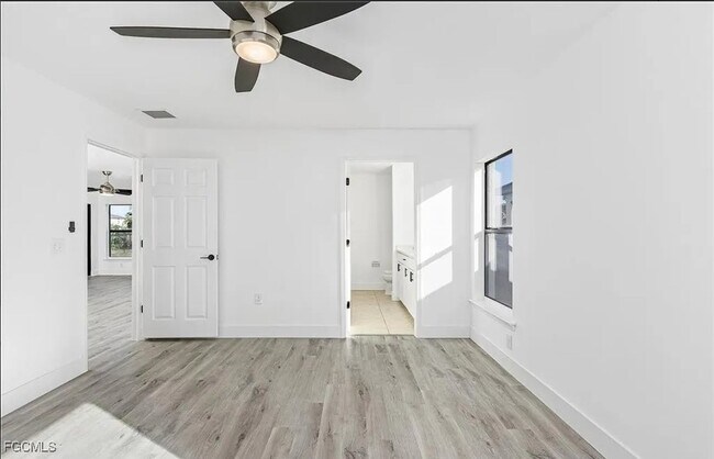 Photo - 306 Shadow Lakes Dr
