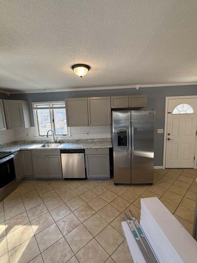 Photo - 8 Miles Ave Unidad 8 Miles Ave