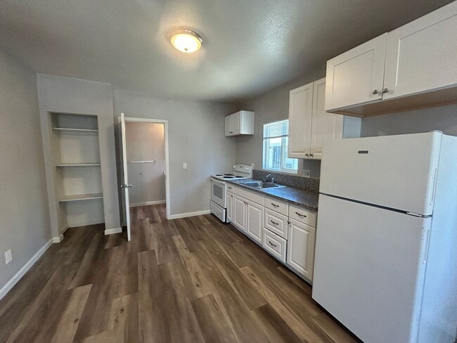 Photo - 624 J St Unit 624 J Street