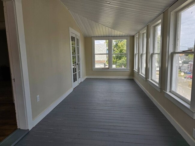 Photo - 158 3rd St Unit 1