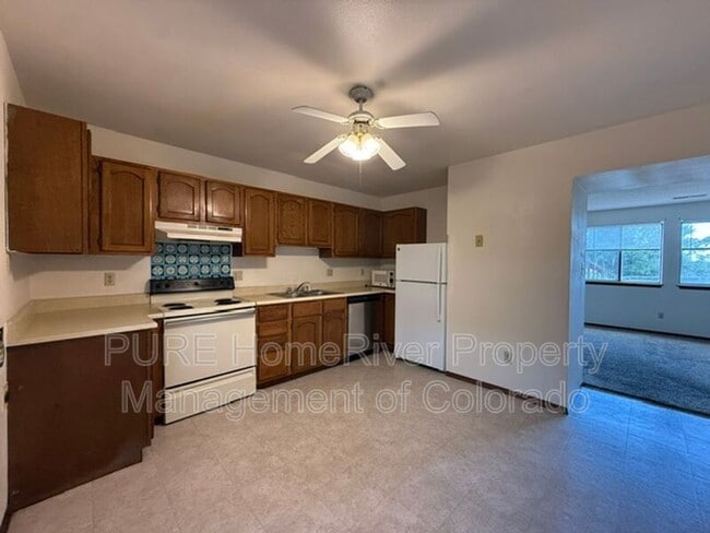 Photo - 1122 Yuma St