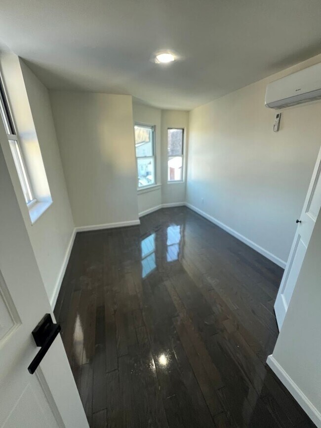 Photo - 648 S 17th St Unidad Apt 2