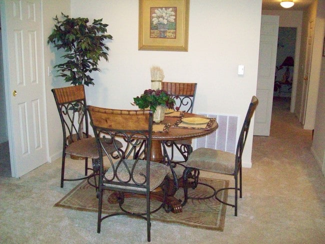 Photo - Lakes of Georgetown