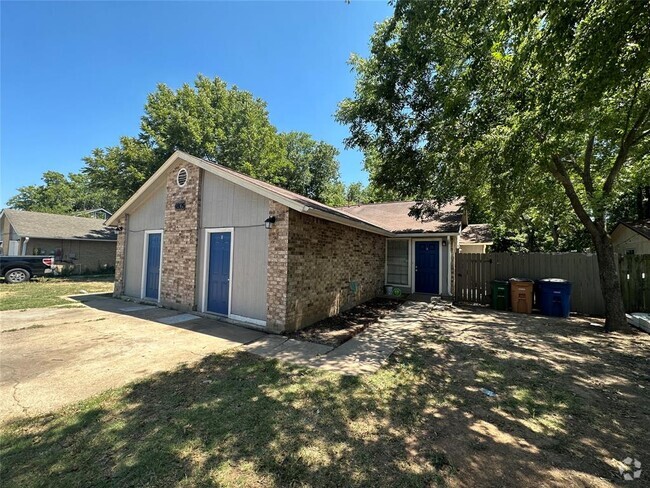Building Photo - 4805 Teri Rd Rental