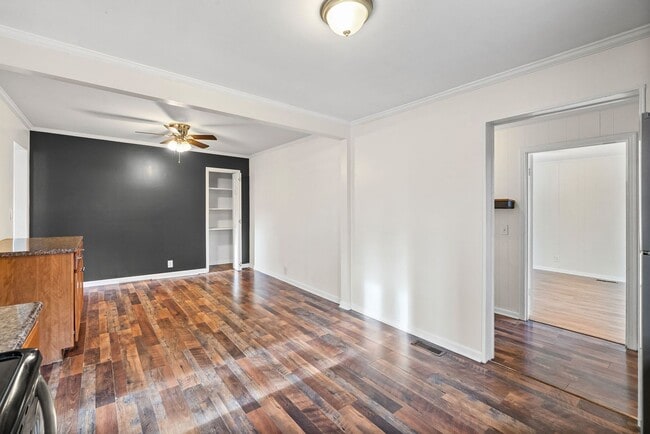 Photo - 3 Bedroom Pet Friendly Home For Rent!