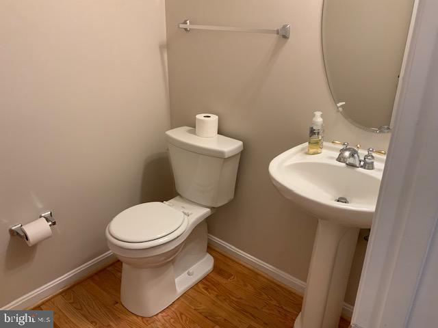 Photo - 22004 Avonworth Square