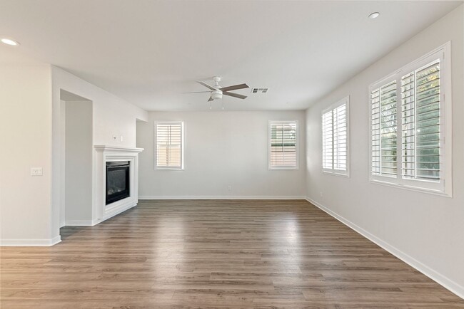 Photo - Comfort Meets Coastal Living 4 Bed 2.5 Bat...