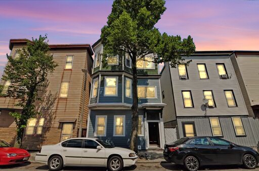 Dusk - 194 Marion St Unit 2