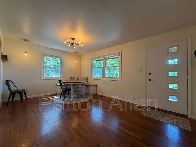 Photo - 44 Broadview Ave