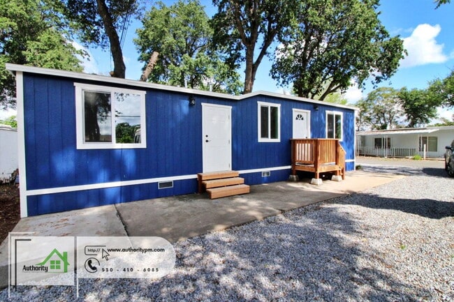 Photo - 18798 Thomas Rd