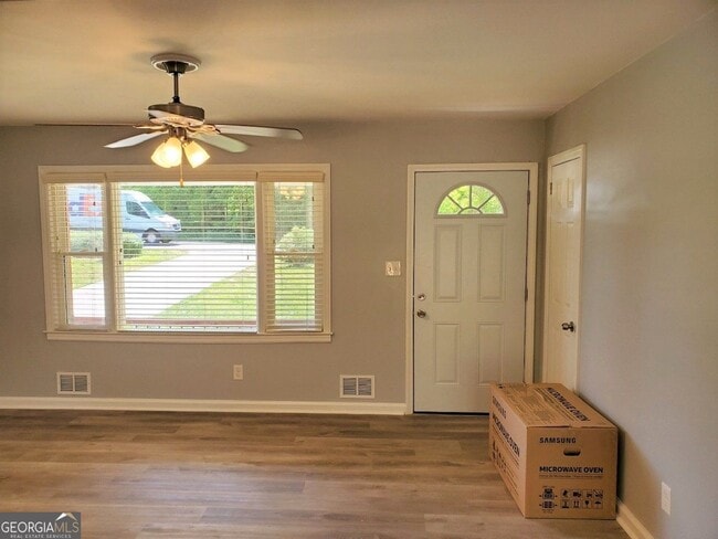 Photo - 4867 Flint Hill Rd SW