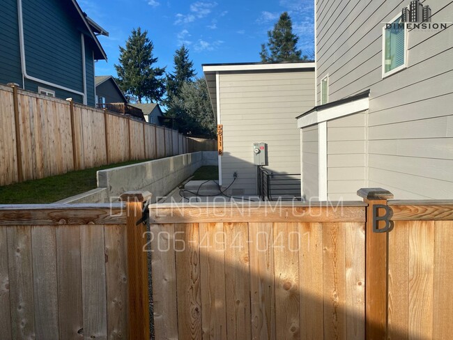 Photo - 5811 27th St NE Unidad B