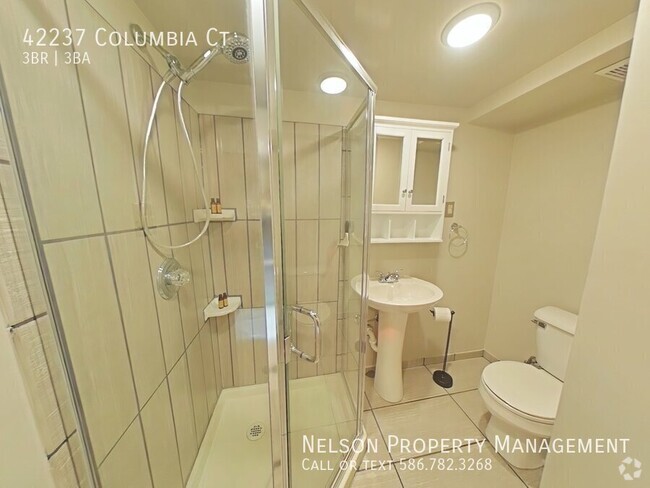 Building Photo - 42237 Columbia Ct Rental