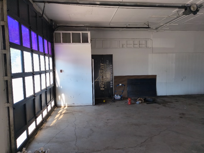 Photo - 8464 Cleveland Ave NW