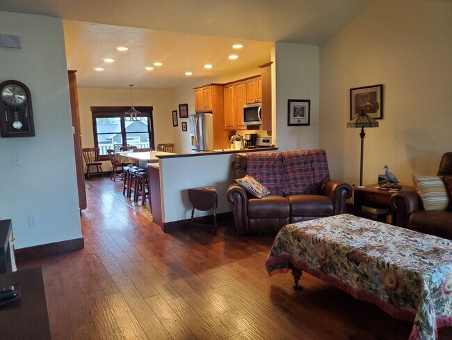 Photo - 73 Wind River Dr