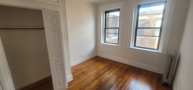 Photo - No Fee! Newly Renovated Luxury Split!  Heat & Hot Water Included.  Near T!  Great for BU Students