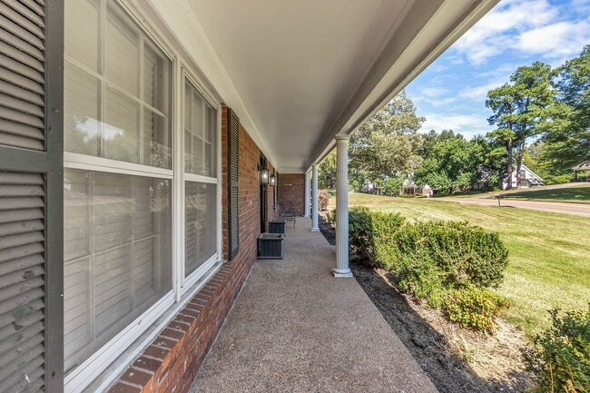 Photo - Newly Renovated 4-Bedroom Home in Germanto...