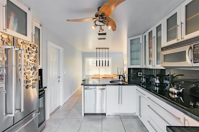 Photo - 165 NW 85th Ct